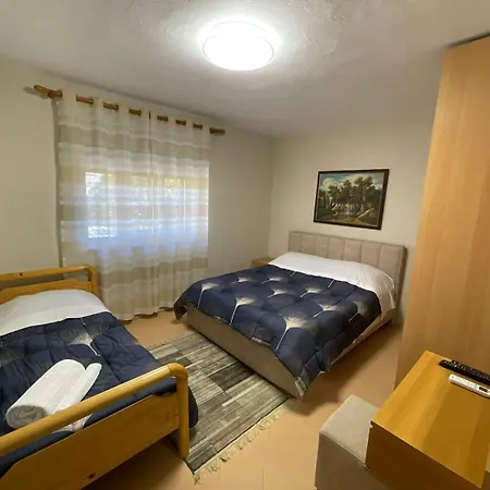 Fortuzi Apartment *